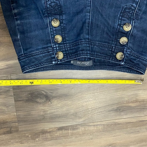 Level 99 Vintage Dark Blue Jean Shorts with Gold Buttons - Picture 6 of 6